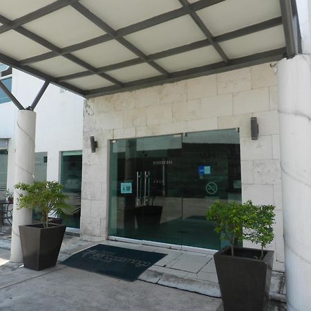 Hotel Santo Domingo Express فيلاهيرموسا المظهر الخارجي الصورة