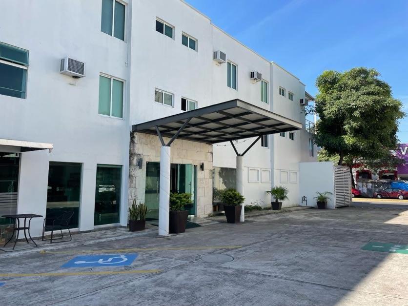Hotel Santo Domingo Express فيلاهيرموسا المظهر الخارجي الصورة