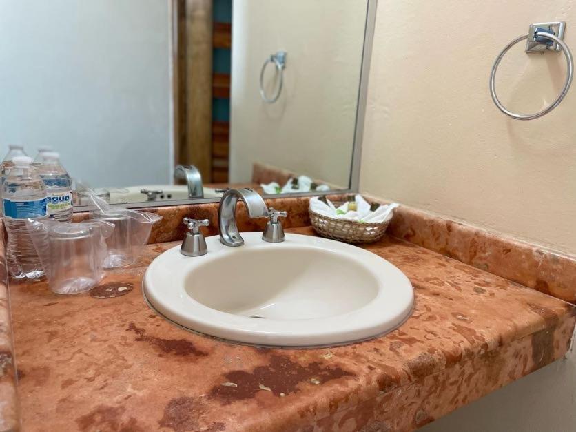 Hotel Santo Domingo Express فيلاهيرموسا المظهر الخارجي الصورة