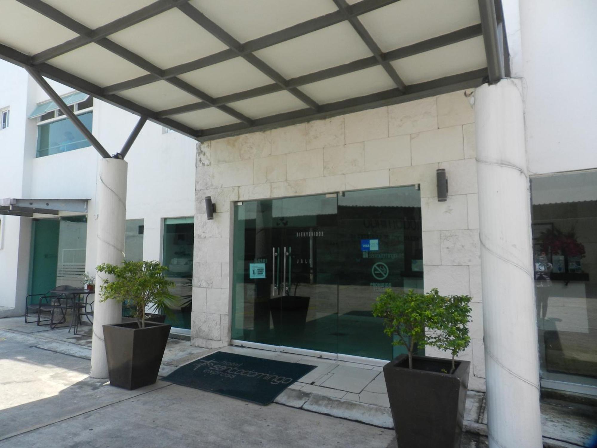 Hotel Santo Domingo Express فيلاهيرموسا المظهر الخارجي الصورة
